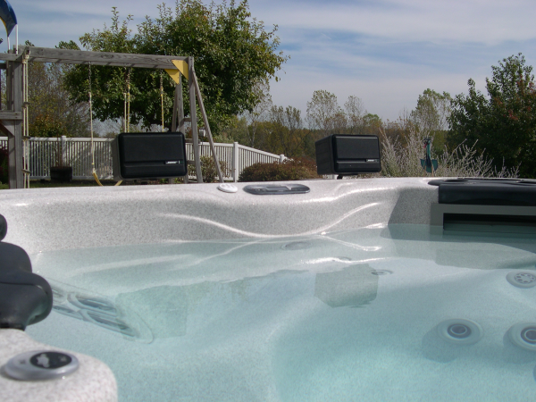 Bullfrog Spa services, installation and supplies from Poolside
