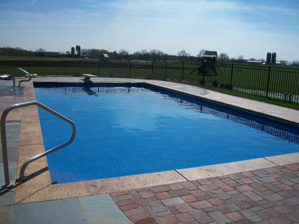 Wisconsin pool and spa sales, service,installation and supplies from Poolside